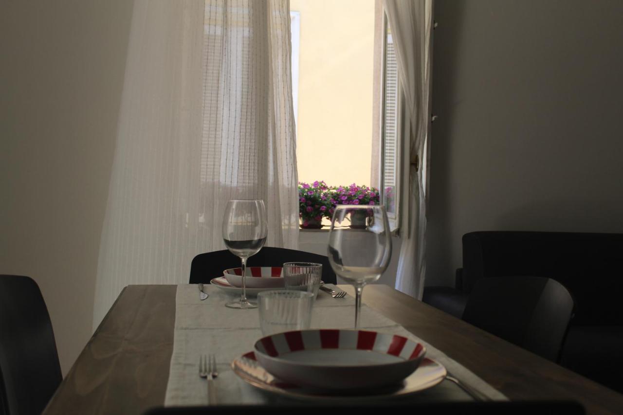 Suite Al Castello Σάσαρι Εξωτερικό φωτογραφία