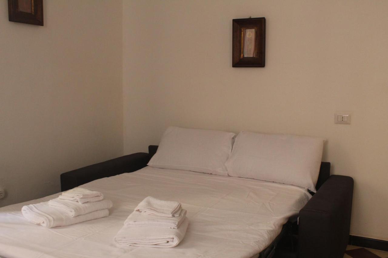 Suite Al Castello Σάσαρι Εξωτερικό φωτογραφία