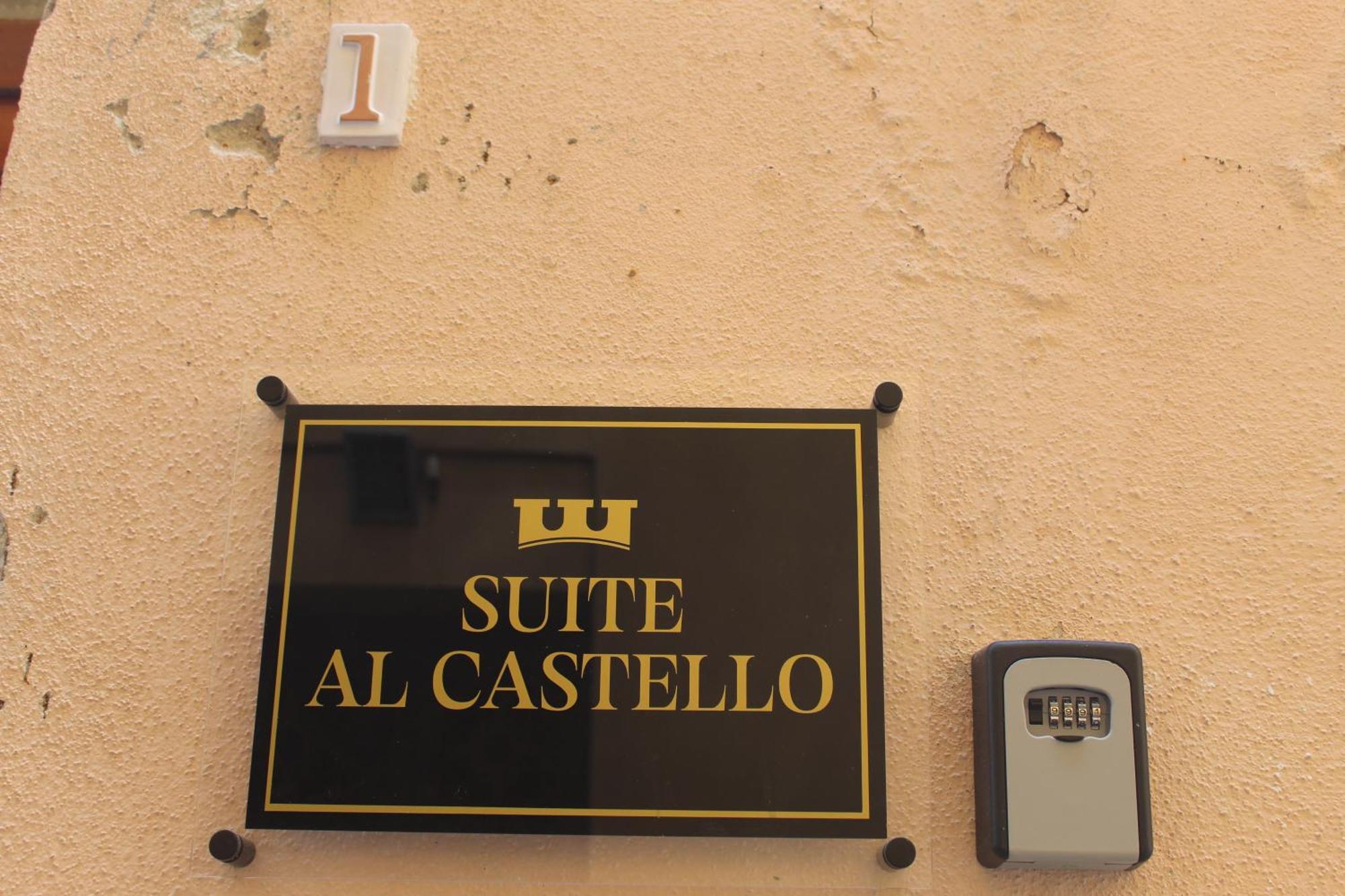 Suite Al Castello Σάσαρι Εξωτερικό φωτογραφία